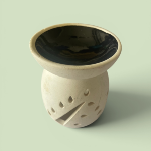 Green and Cream Ceramic Oil Burner