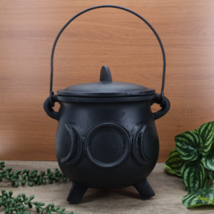 Cast Iron Triple Moon Cauldron 15cm x 15cm x 22cm